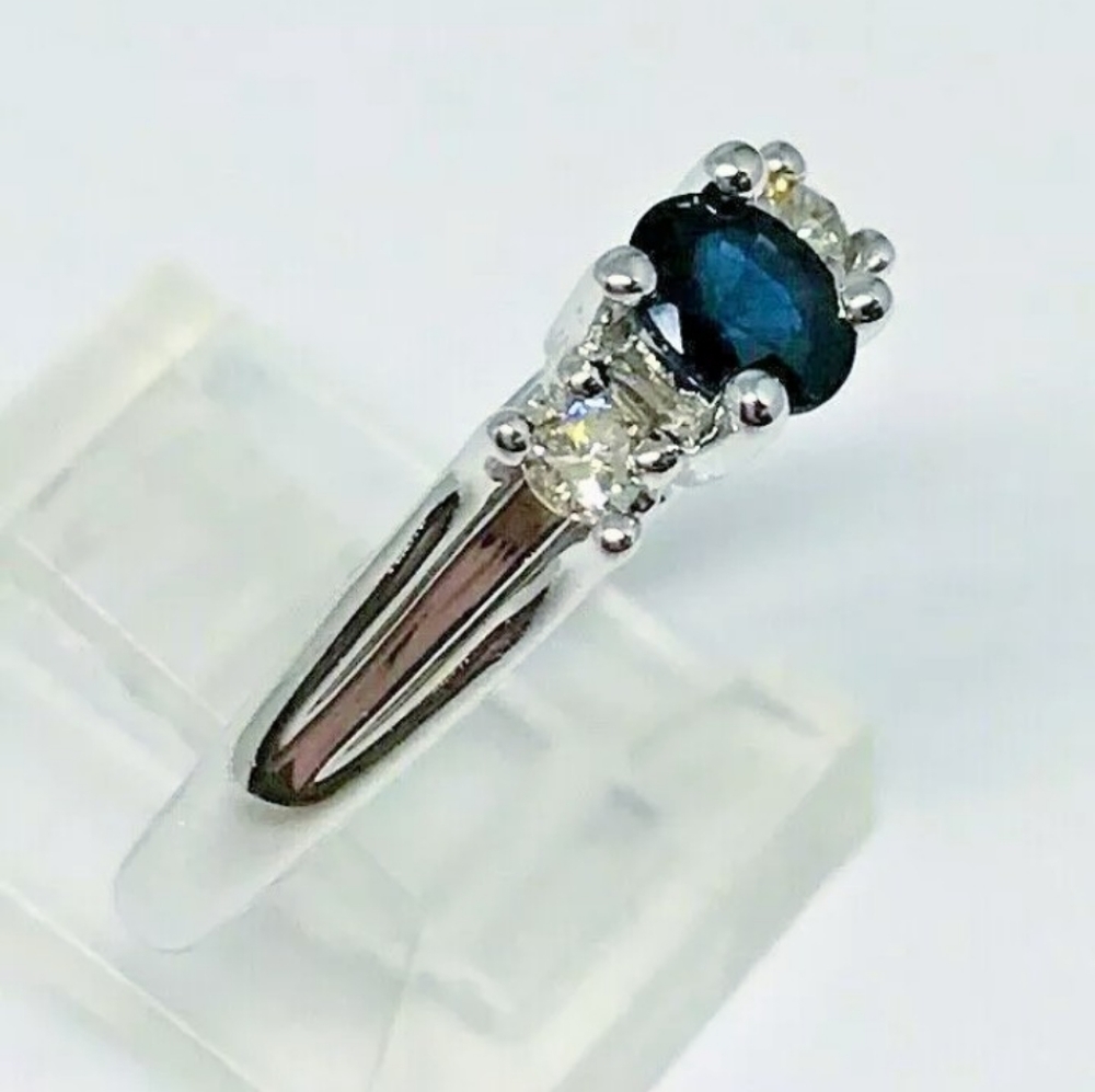 10K Diamond Sapphire Ring